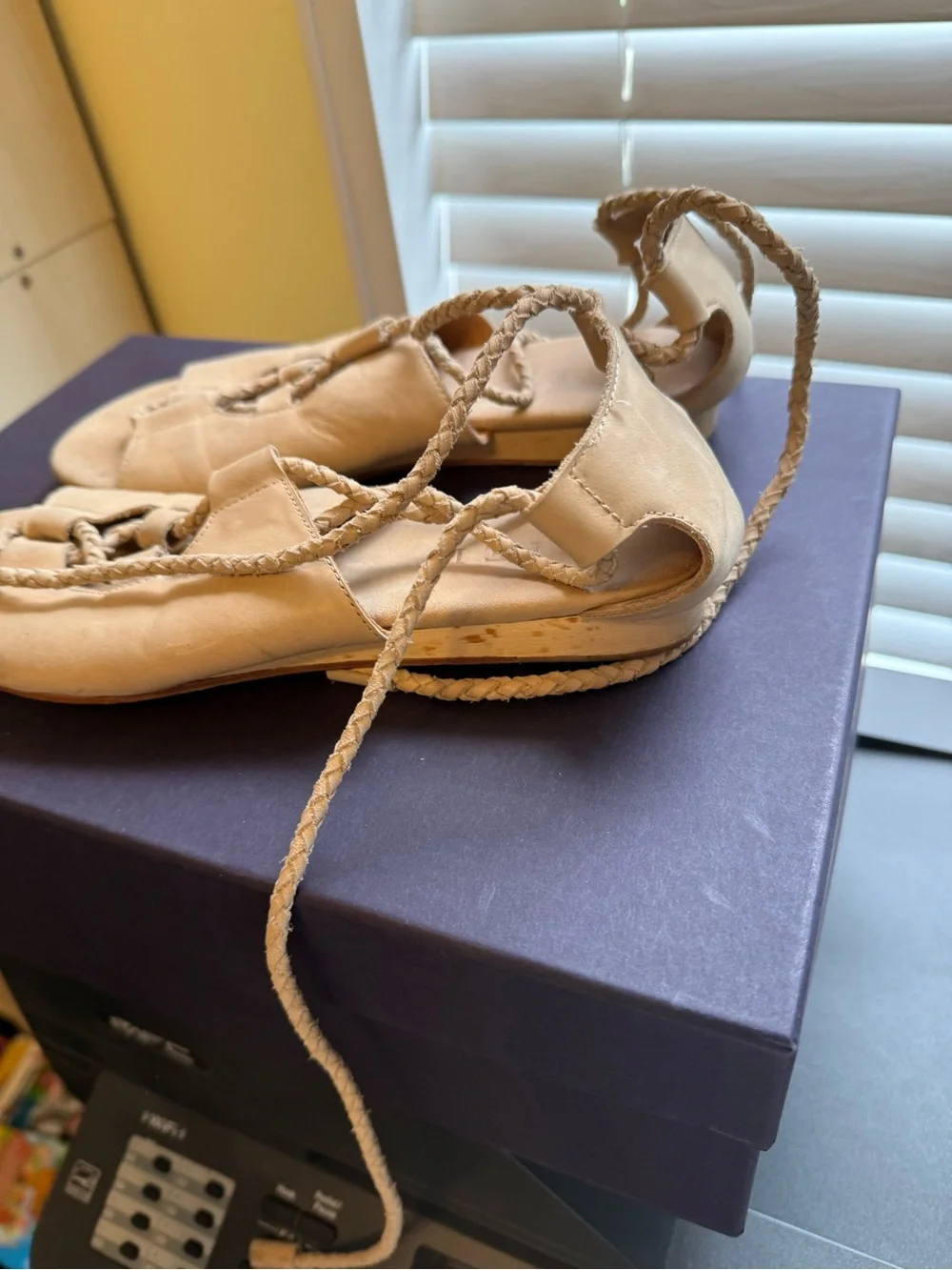 Fiel Women’s Gladiator Sandals – Size 7 – 100% Leather – Cream Color